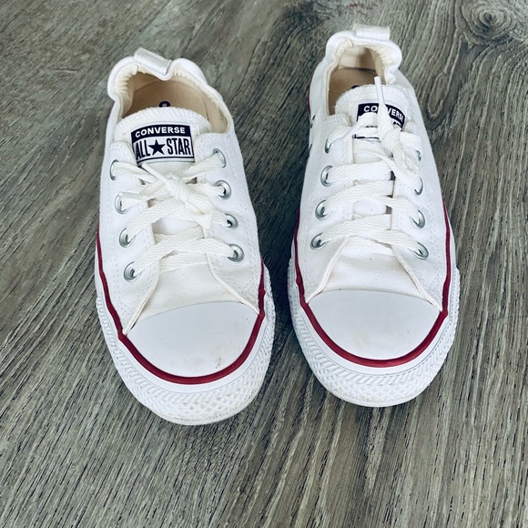 Converse Shoes - White Converse size 8